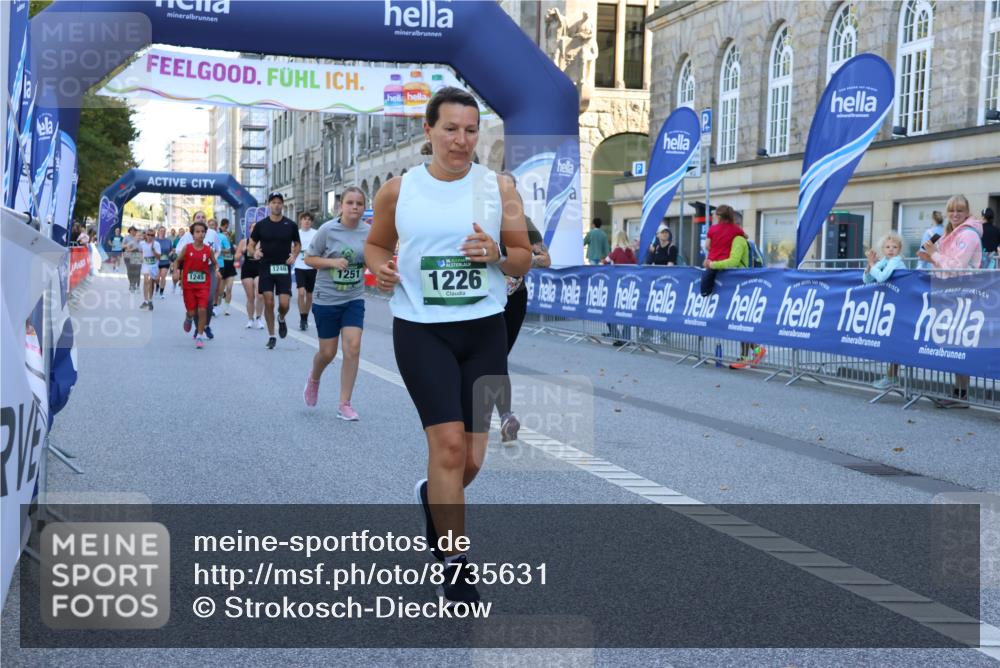 07.09.2025 - BARMER Alsterlauf Strokosch-Dieckow http://msf.ph/oto/8735631 07.09.2025 11:45:11 Ziel 1018, 1058, 1094 meine-sportfotos.de