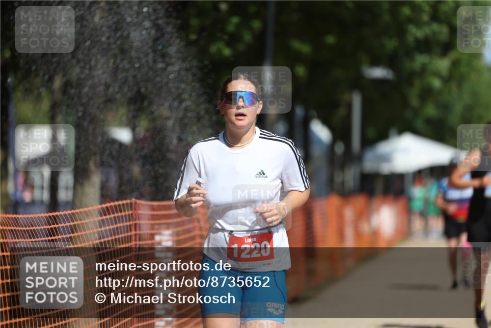 07.09.2025 - 19. Norderstedt Triathlon Michael Strokosch http://msf.ph/oto/8735652 07.09.2025 12:21:16 Laufen 168, 845, 1220 meine-sportfotos.de
