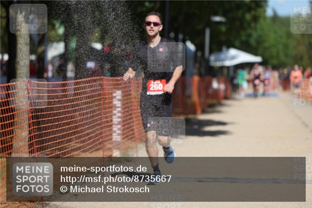 07.09.2025 - 19. Norderstedt Triathlon Michael Strokosch http://msf.ph/oto/8735667 07.09.2025 13:02:30 Laufen 260 meine-sportfotos.de