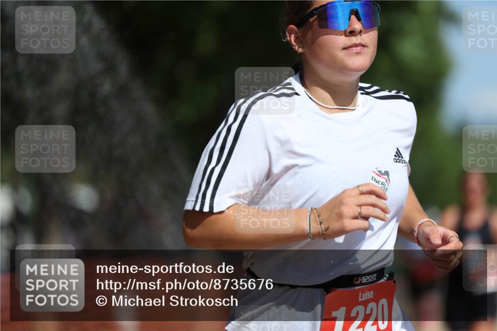 07.09.2025 - 19. Norderstedt Triathlon Michael Strokosch http://msf.ph/oto/8735676 07.09.2025 12:21:17 Laufen 233, 845, 1220 meine-sportfotos.de