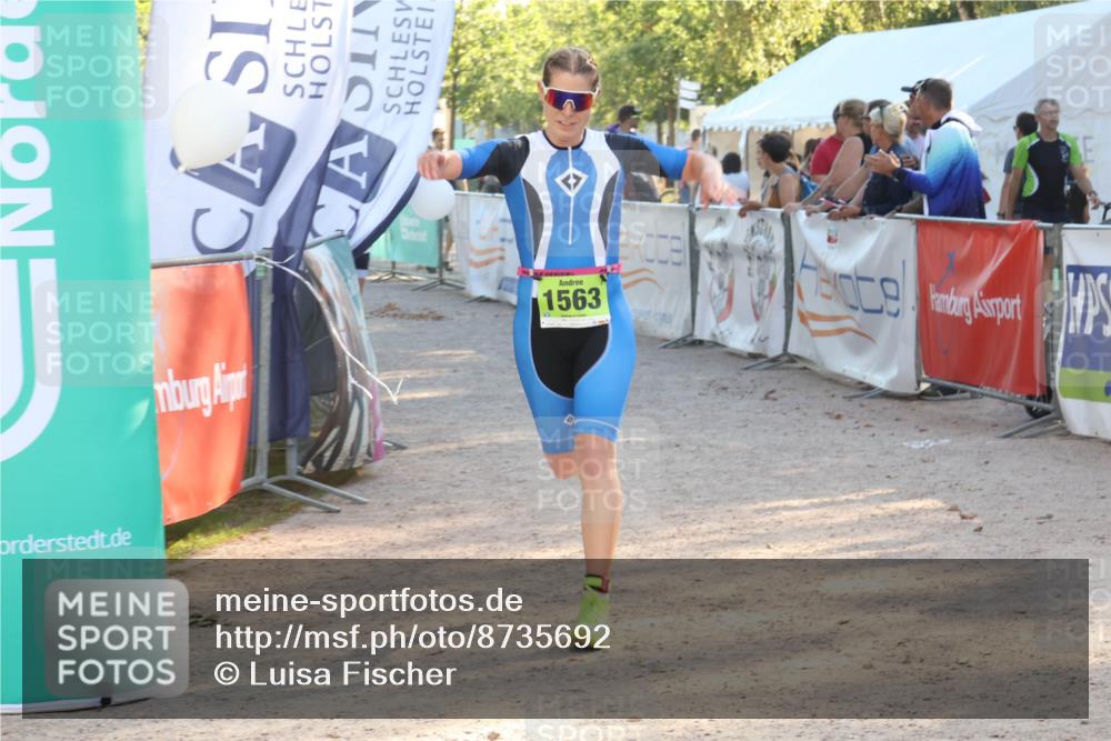 07.09.2025 - 19. Norderstedt Triathlon Luisa Fischer http://msf.ph/oto/8735692 07.09.2025 16:38:09 Ziel 1068, 1563 meine-sportfotos.de