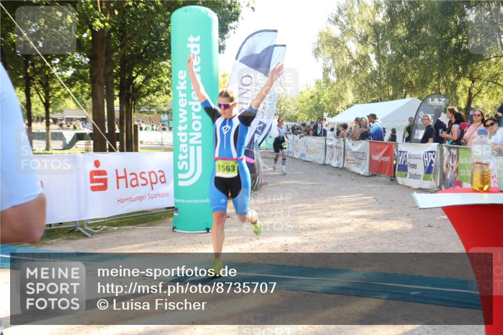 07.09.2025 - 19. Norderstedt Triathlon Luisa Fischer http://msf.ph/oto/8735707 07.09.2025 16:38:10 Ziel 1068, 1563 meine-sportfotos.de