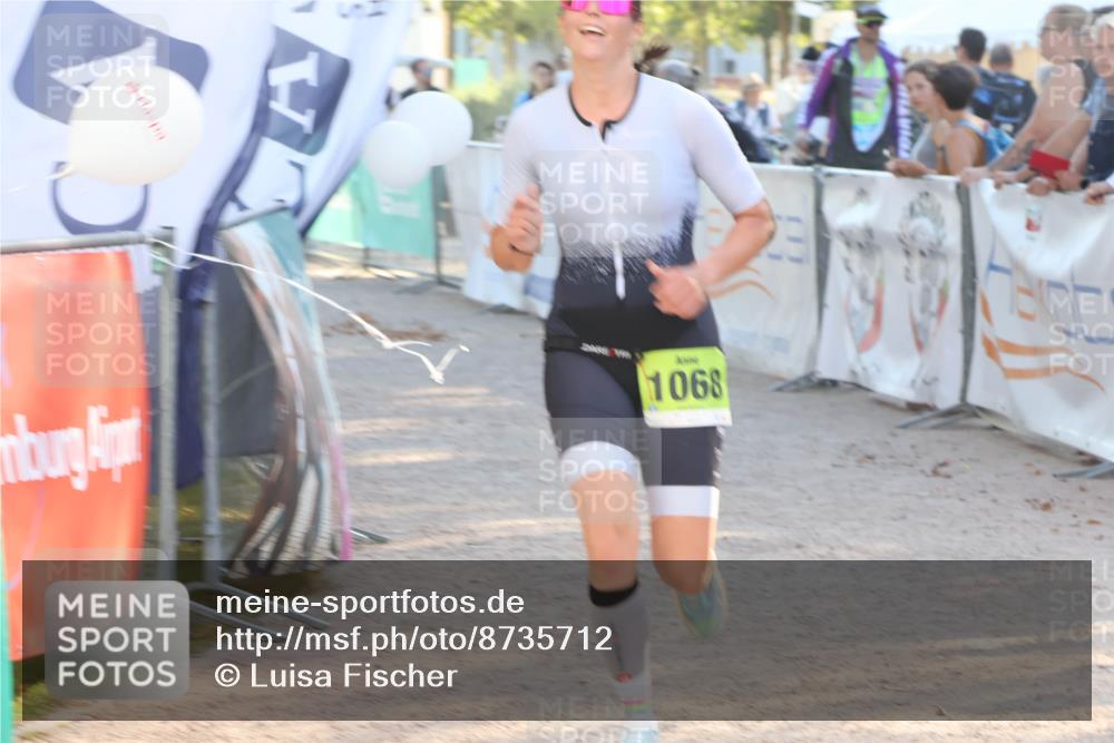 07.09.2025 - 19. Norderstedt Triathlon Luisa Fischer http://msf.ph/oto/8735712 07.09.2025 16:38:13 Ziel 1068, 1563 meine-sportfotos.de