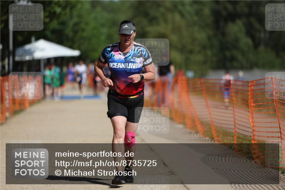 07.09.2025 - 19. Norderstedt Triathlon Michael Strokosch http://msf.ph/oto/8735725 07.09.2025 12:21:23 Laufen 233, 845 meine-sportfotos.de