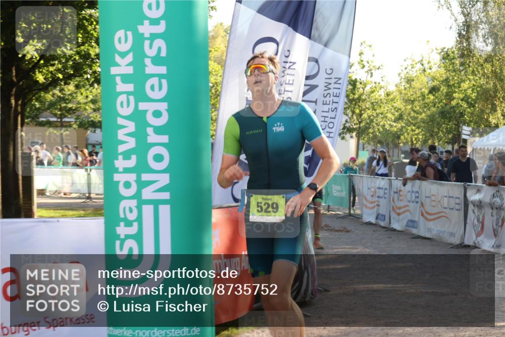 07.09.2025 - 19. Norderstedt Triathlon Luisa Fischer http://msf.ph/oto/8735752 07.09.2025 16:38:18 Ziel 529, 1068, 1554 meine-sportfotos.de
