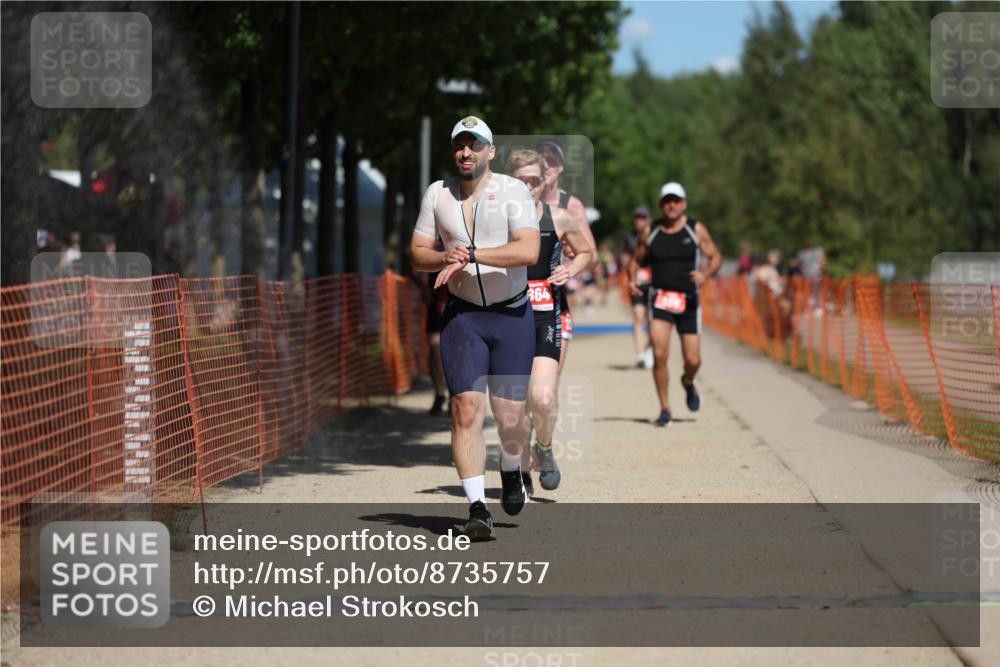 07.09.2025 - 19. Norderstedt Triathlon Michael Strokosch http://msf.ph/oto/8735757 07.09.2025 13:02:50 Laufen 145, 159, 236, 308, 1364 meine-sportfotos.de