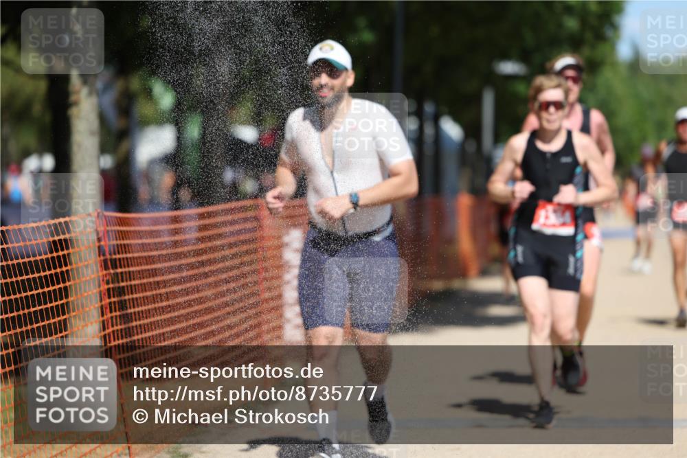 07.09.2025 - 19. Norderstedt Triathlon Michael Strokosch http://msf.ph/oto/8735777 07.09.2025 13:02:52 Laufen 145, 159, 233, 236, 1364 meine-sportfotos.de