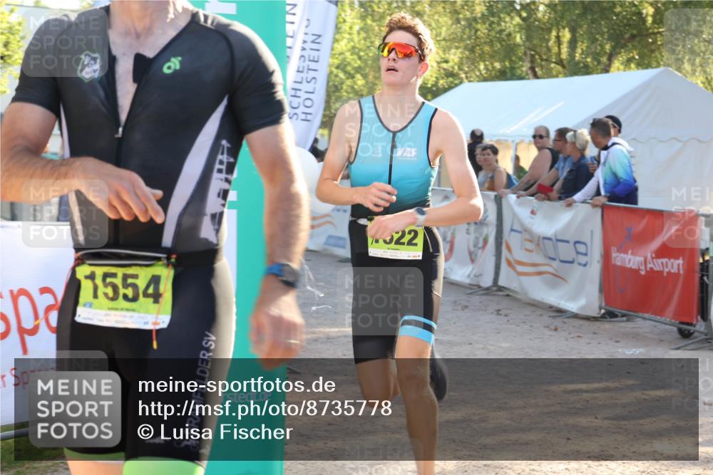 07.09.2025 - 19. Norderstedt Triathlon Luisa Fischer http://msf.ph/oto/8735778 07.09.2025 16:38:23 Ziel 529, 1554 meine-sportfotos.de