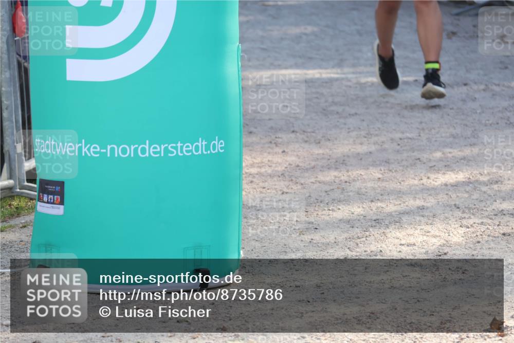 07.09.2025 - 19. Norderstedt Triathlon Luisa Fischer http://msf.ph/oto/8735786 07.09.2025 16:38:38 Ziel 917 meine-sportfotos.de