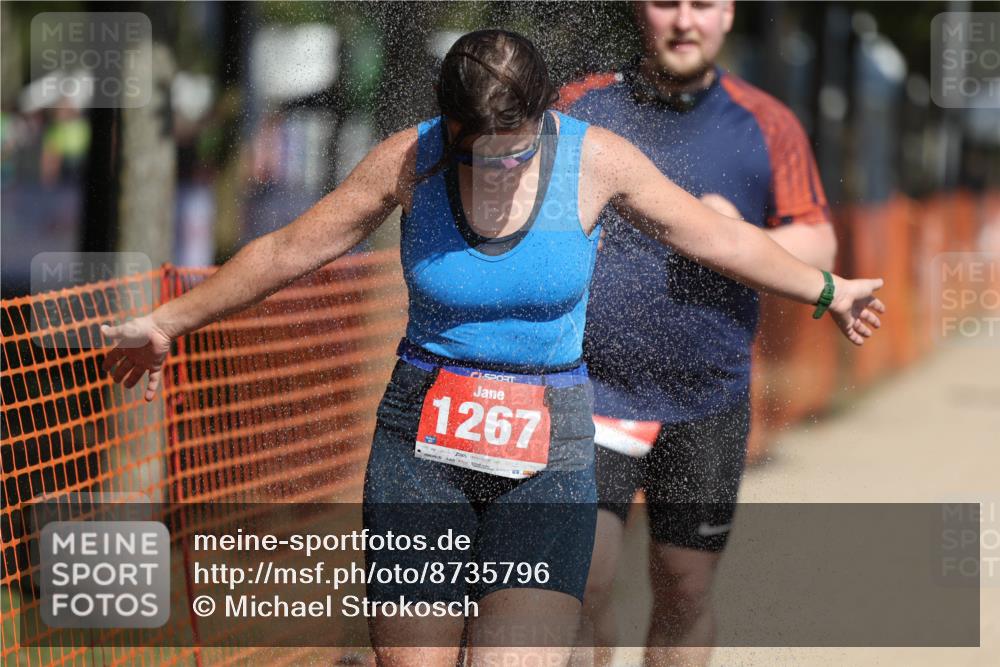 07.09.2025 - 19. Norderstedt Triathlon Michael Strokosch http://msf.ph/oto/8735796 07.09.2025 12:21:50 Laufen 190, 782, 1228, 1267 meine-sportfotos.de