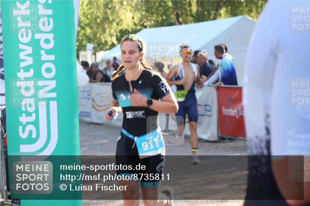 07.09.2025 - 19. Norderstedt Triathlon Luisa Fischer http://msf.ph/oto/8735811 07.09.2025 16:38:40 Ziel 536, 917 meine-sportfotos.de