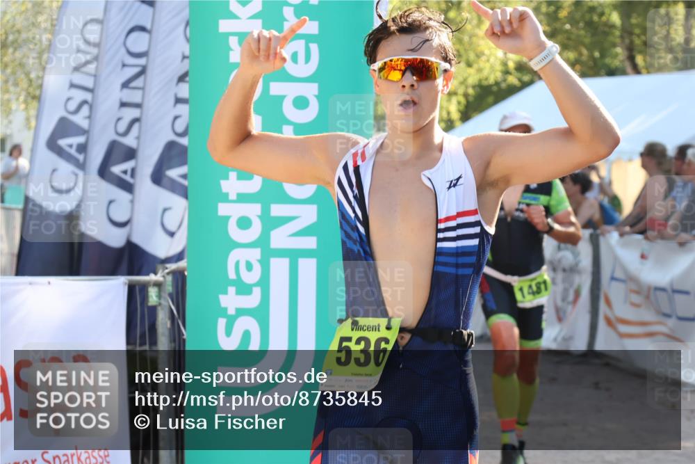 07.09.2025 - 19. Norderstedt Triathlon Luisa Fischer http://msf.ph/oto/8735845 07.09.2025 16:38:44 Ziel 536, 917, 1481 meine-sportfotos.de