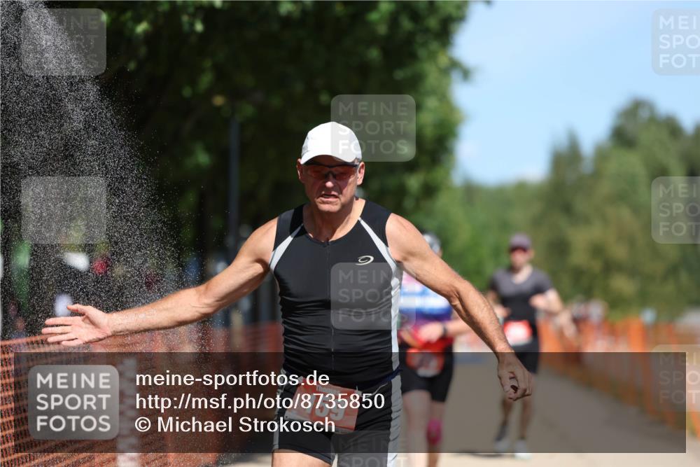 07.09.2025 - 19. Norderstedt Triathlon Michael Strokosch http://msf.ph/oto/8735850 07.09.2025 13:02:57 Laufen 159, 233, 236, 266, 1364 meine-sportfotos.de