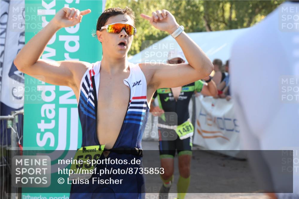 07.09.2025 - 19. Norderstedt Triathlon Luisa Fischer http://msf.ph/oto/8735853 07.09.2025 16:38:45 Ziel 536, 917, 1481 meine-sportfotos.de