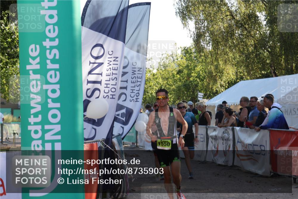 07.09.2025 - 19. Norderstedt Triathlon Luisa Fischer http://msf.ph/oto/8735903 07.09.2025 16:39:29 Ziel 1060, 1073, 1105, 1550 meine-sportfotos.de