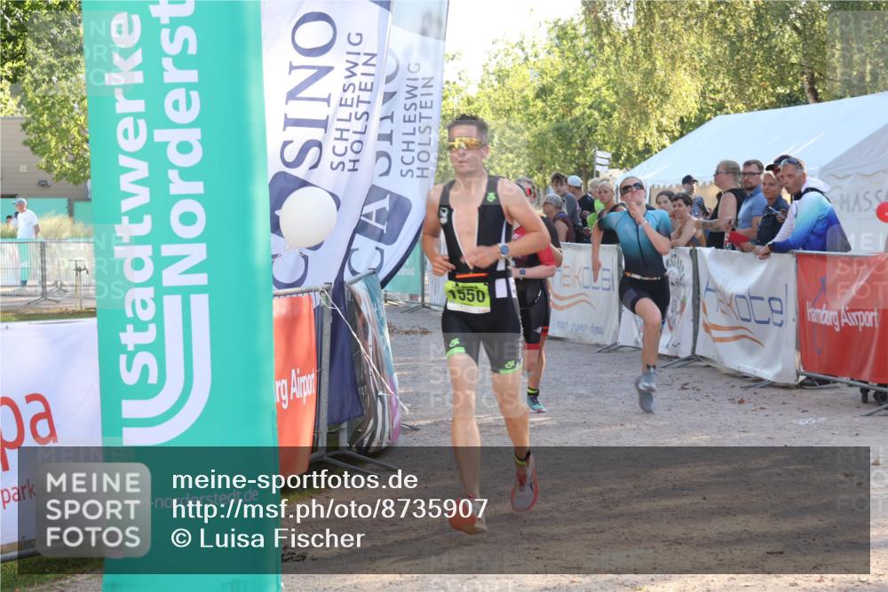 07.09.2025 - 19. Norderstedt Triathlon Luisa Fischer http://msf.ph/oto/8735907 07.09.2025 16:39:29 Ziel 1060, 1073, 1105, 1550 meine-sportfotos.de