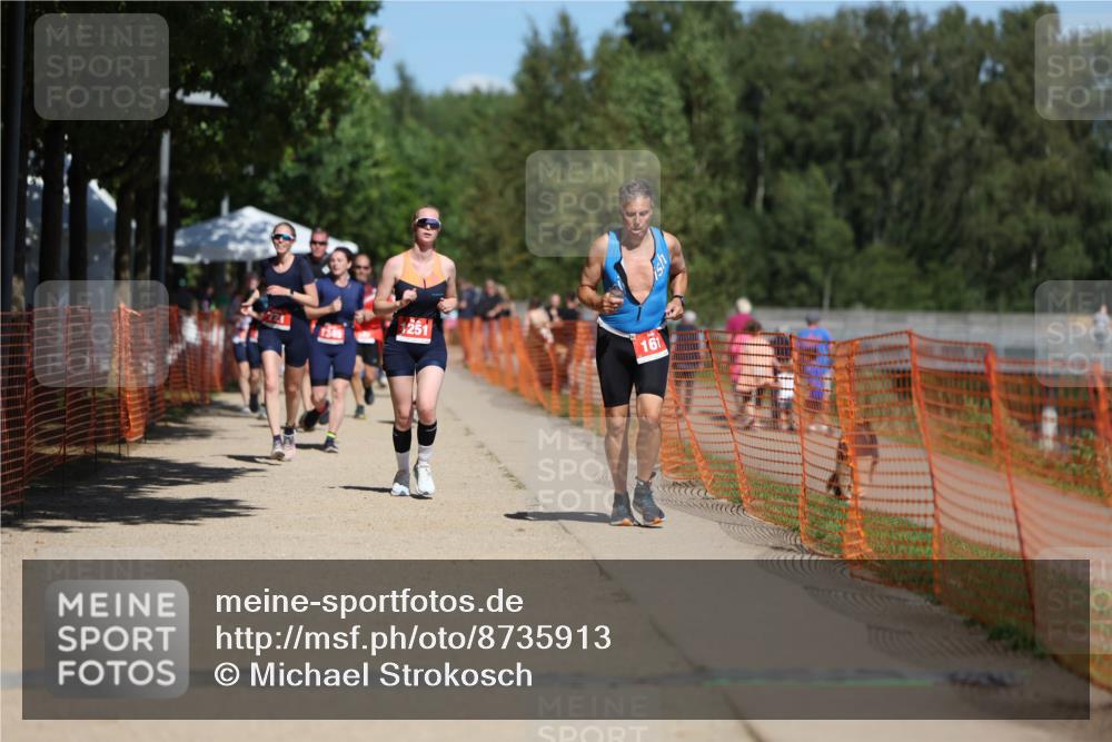 07.09.2025 - 19. Norderstedt Triathlon Michael Strokosch http://msf.ph/oto/8735913 07.09.2025 13:03:16 Laufen 161, 721, 1251, 1345 meine-sportfotos.de