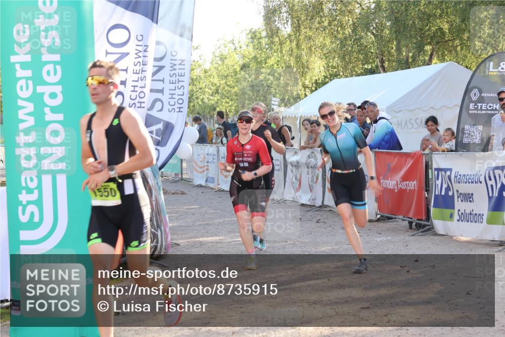 07.09.2025 - 19. Norderstedt Triathlon Luisa Fischer http://msf.ph/oto/8735915 07.09.2025 16:39:30 Ziel 1060, 1073, 1105, 1550 meine-sportfotos.de