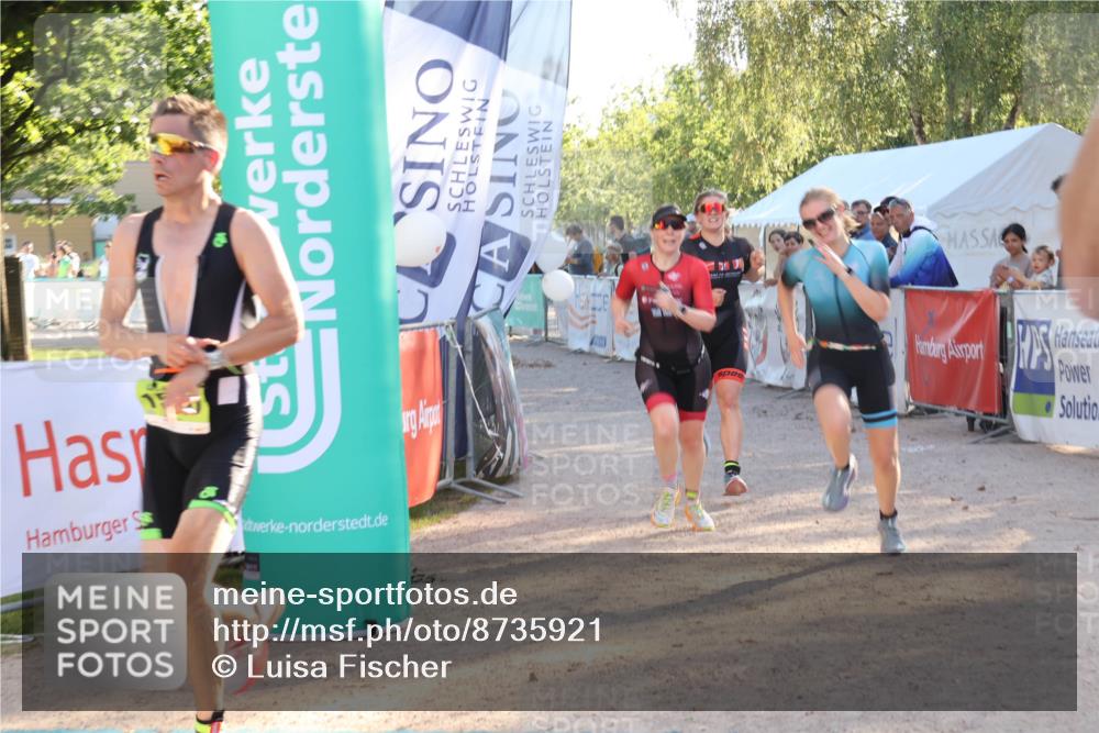 07.09.2025 - 19. Norderstedt Triathlon Luisa Fischer http://msf.ph/oto/8735921 07.09.2025 16:39:30 Ziel 1060, 1073, 1105, 1550 meine-sportfotos.de