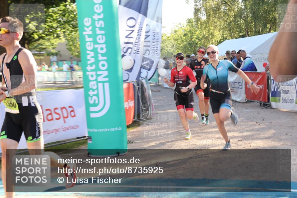 07.09.2025 - 19. Norderstedt Triathlon Luisa Fischer http://msf.ph/oto/8735925 07.09.2025 16:39:31 Ziel 1060, 1073, 1105, 1550 meine-sportfotos.de