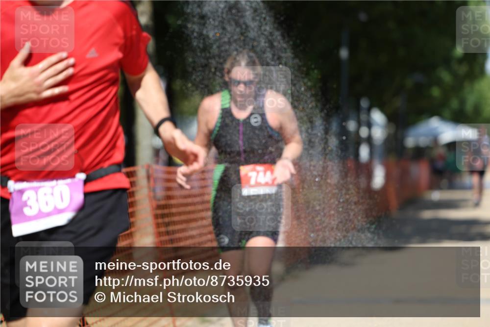 07.09.2025 - 19. Norderstedt Triathlon Michael Strokosch http://msf.ph/oto/8735935 07.09.2025 13:38:58 Laufen 358, 360, 744, 1271 meine-sportfotos.de