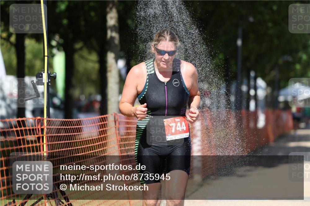 07.09.2025 - 19. Norderstedt Triathlon Michael Strokosch http://msf.ph/oto/8735945 07.09.2025 13:38:58 Laufen 358, 360, 744, 1271 meine-sportfotos.de