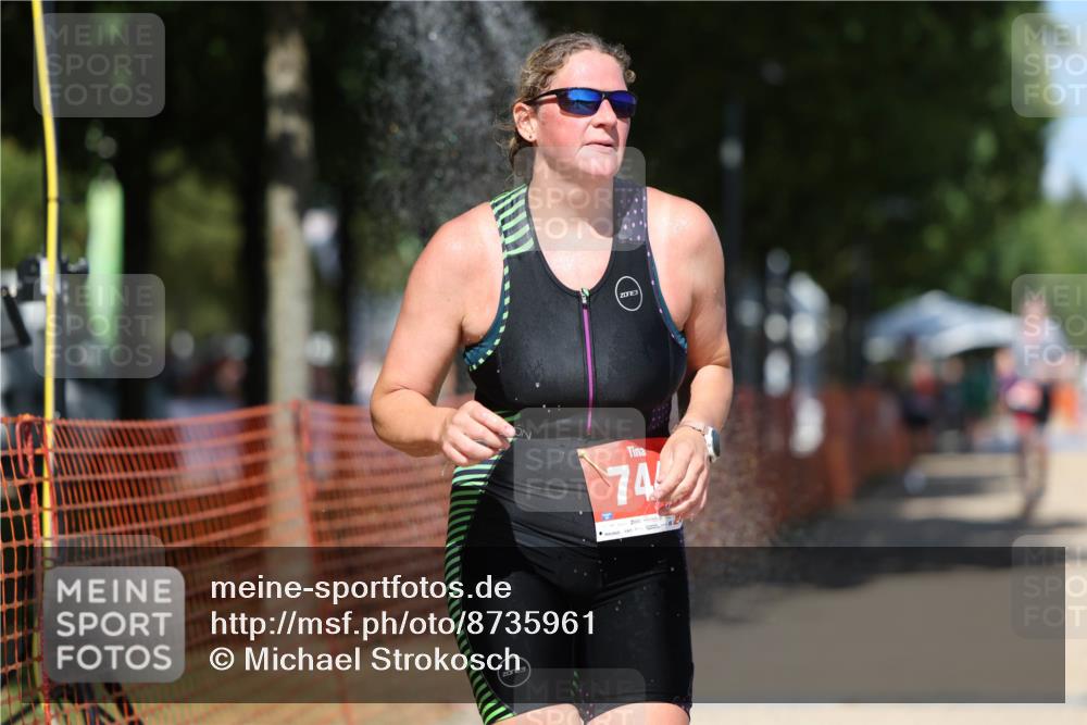 07.09.2025 - 19. Norderstedt Triathlon Michael Strokosch http://msf.ph/oto/8735961 07.09.2025 13:38:59 Laufen 357, 358, 360, 744, 1271 meine-sportfotos.de