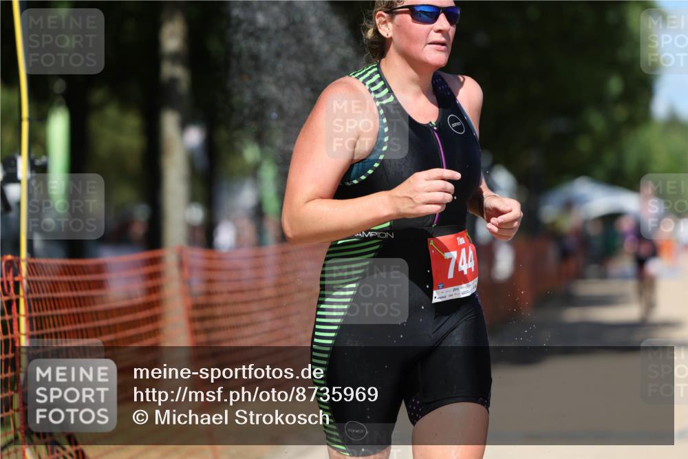 07.09.2025 - 19. Norderstedt Triathlon Michael Strokosch http://msf.ph/oto/8735969 07.09.2025 13:38:59 Laufen 357, 358, 360, 744, 1271 meine-sportfotos.de