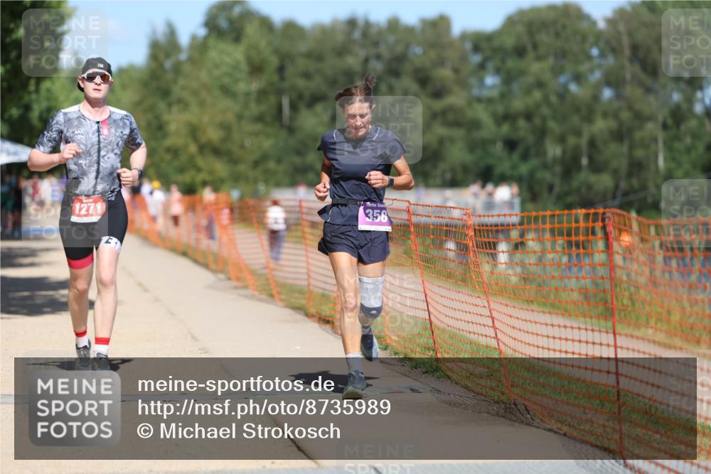 07.09.2025 - 19. Norderstedt Triathlon Michael Strokosch http://msf.ph/oto/8735989 07.09.2025 13:39:04 Laufen 357, 358, 1271 meine-sportfotos.de
