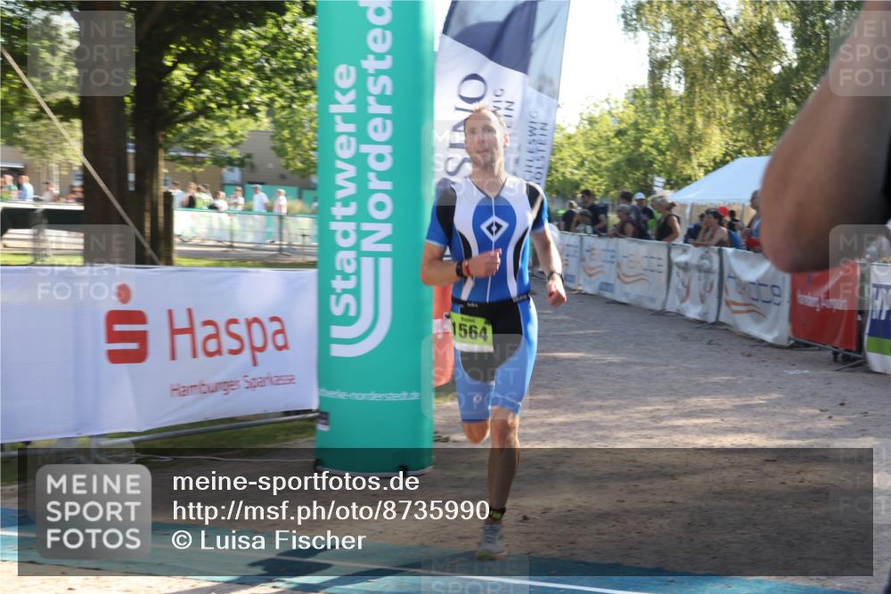 07.09.2025 - 19. Norderstedt Triathlon Luisa Fischer http://msf.ph/oto/8735990 07.09.2025 16:39:39 Ziel 1067, 1073, 1564 meine-sportfotos.de