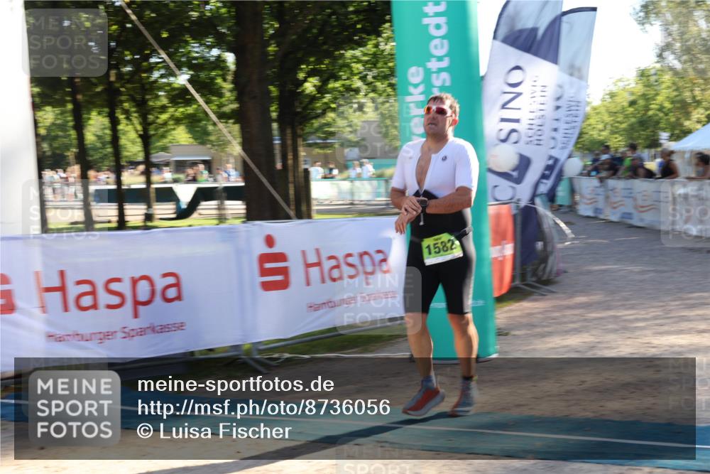 07.09.2025 - 19. Norderstedt Triathlon Luisa Fischer http://msf.ph/oto/8736056 07.09.2025 16:40:10 Ziel 1582 meine-sportfotos.de