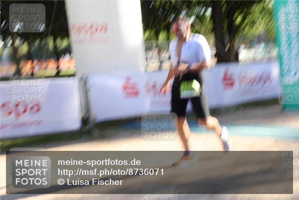 07.09.2025 - 19. Norderstedt Triathlon Luisa Fischer http://msf.ph/oto/8736071 07.09.2025 16:40:11 Ziel 1485, 1582 meine-sportfotos.de