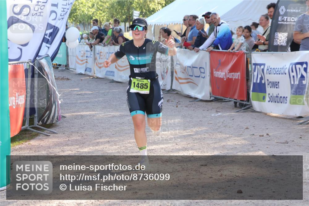 07.09.2025 - 19. Norderstedt Triathlon Luisa Fischer http://msf.ph/oto/8736099 07.09.2025 16:40:14 Ziel 1485, 1582 meine-sportfotos.de