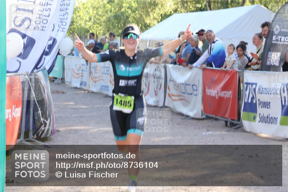 07.09.2025 - 19. Norderstedt Triathlon Luisa Fischer http://msf.ph/oto/8736104 07.09.2025 16:40:14 Ziel 1485, 1582 meine-sportfotos.de