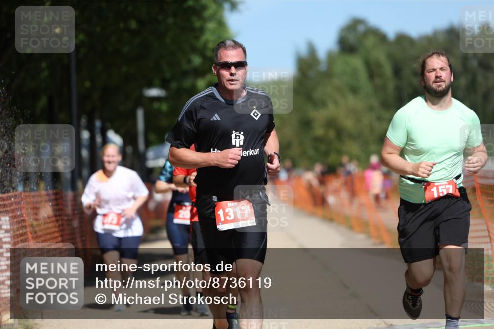 07.09.2025 - 19. Norderstedt Triathlon Michael Strokosch http://msf.ph/oto/8736119 07.09.2025 13:03:26 Laufen 157, 182, 207, 273, 721, 724, 739, 1317, 1345 meine-sportfotos.de