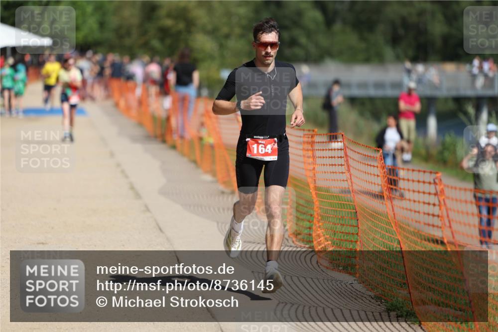 07.09.2025 - 19. Norderstedt Triathlon Michael Strokosch http://msf.ph/oto/8736145 07.09.2025 12:23:02 Laufen 162, 164 meine-sportfotos.de
