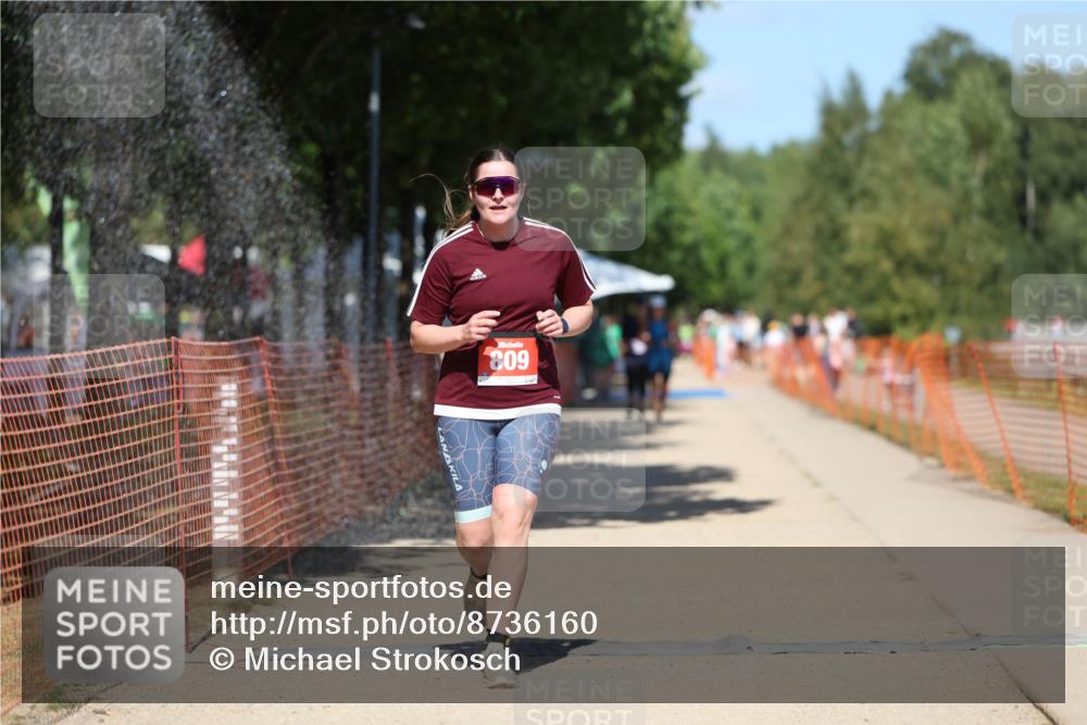 07.09.2025 - 19. Norderstedt Triathlon Michael Strokosch http://msf.ph/oto/8736160 07.09.2025 13:39:44 Laufen 319, 330, 809 meine-sportfotos.de