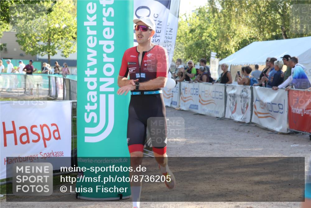 07.09.2025 - 19. Norderstedt Triathlon Luisa Fischer http://msf.ph/oto/8736205 07.09.2025 16:40:43 Ziel 1553, 1573 meine-sportfotos.de