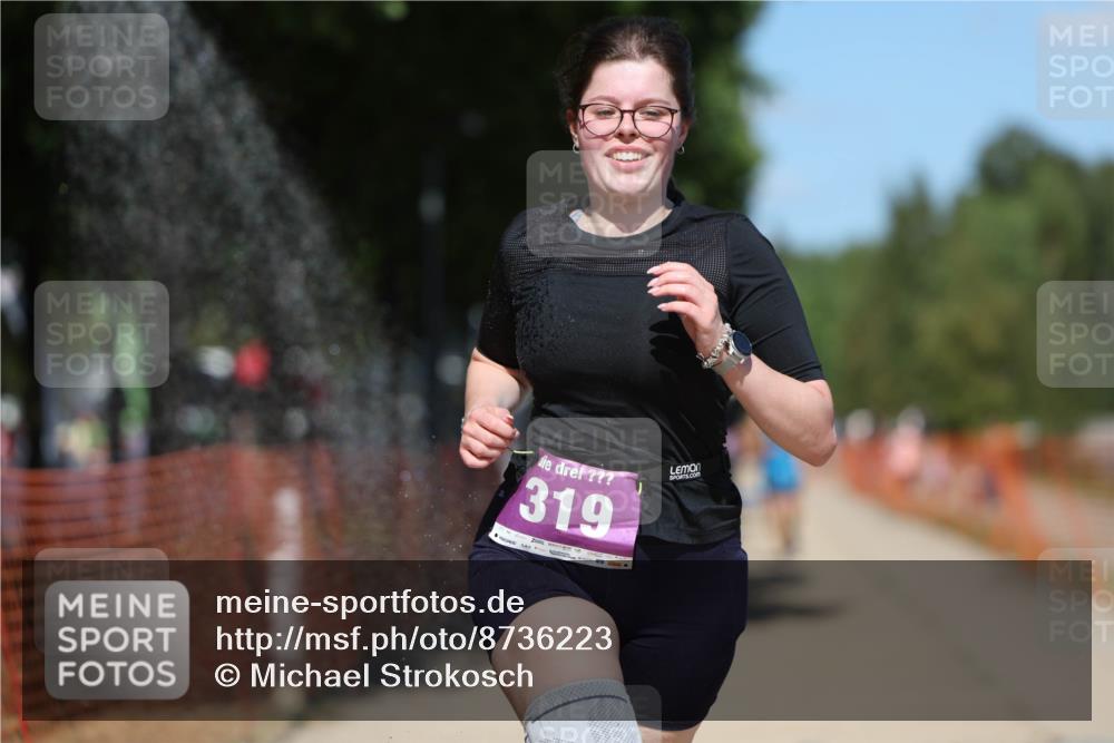 07.09.2025 - 19. Norderstedt Triathlon Michael Strokosch http://msf.ph/oto/8736223 07.09.2025 13:39:50 Laufen 319 meine-sportfotos.de