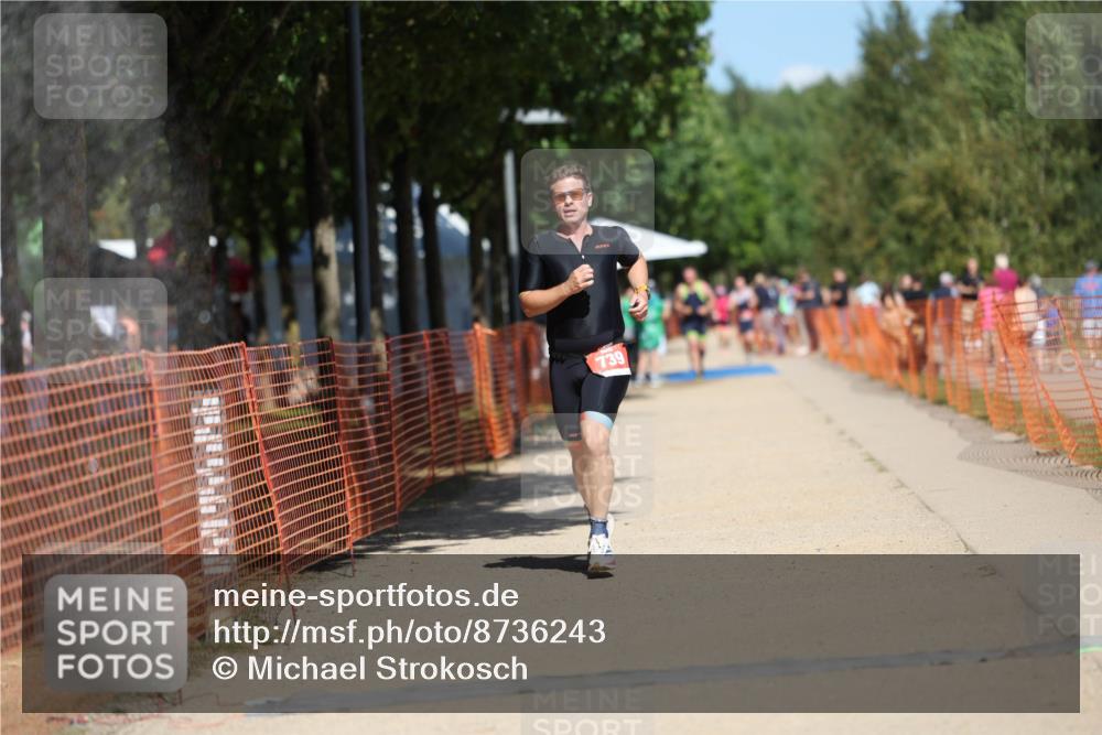 07.09.2025 - 19. Norderstedt Triathlon Michael Strokosch http://msf.ph/oto/8736243 07.09.2025 13:03:31 Laufen 182, 207, 273, 724, 739 meine-sportfotos.de