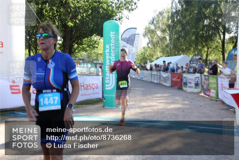 07.09.2025 - 19. Norderstedt Triathlon Luisa Fischer http://msf.ph/oto/8736268 07.09.2025 16:40:52 Ziel 1403, 1447, 1614 meine-sportfotos.de