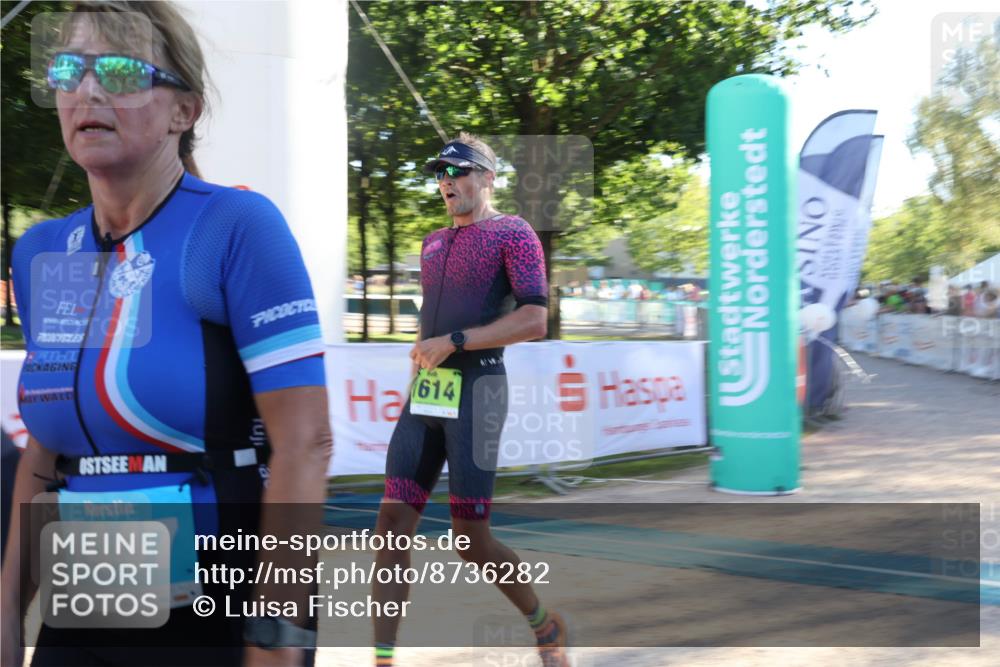07.09.2025 - 19. Norderstedt Triathlon Luisa Fischer http://msf.ph/oto/8736282 07.09.2025 16:40:53 Ziel 1403, 1447, 1614 meine-sportfotos.de