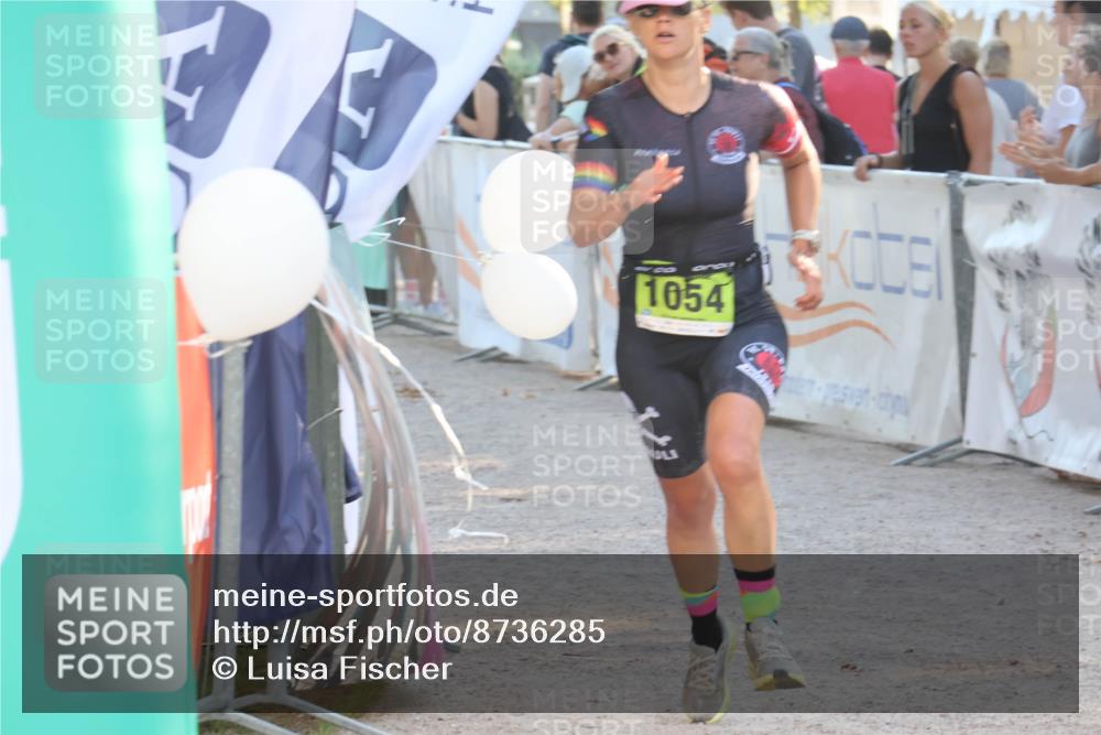 07.09.2025 - 19. Norderstedt Triathlon Luisa Fischer http://msf.ph/oto/8736285 07.09.2025 16:40:59 Ziel 1054, 1614 meine-sportfotos.de
