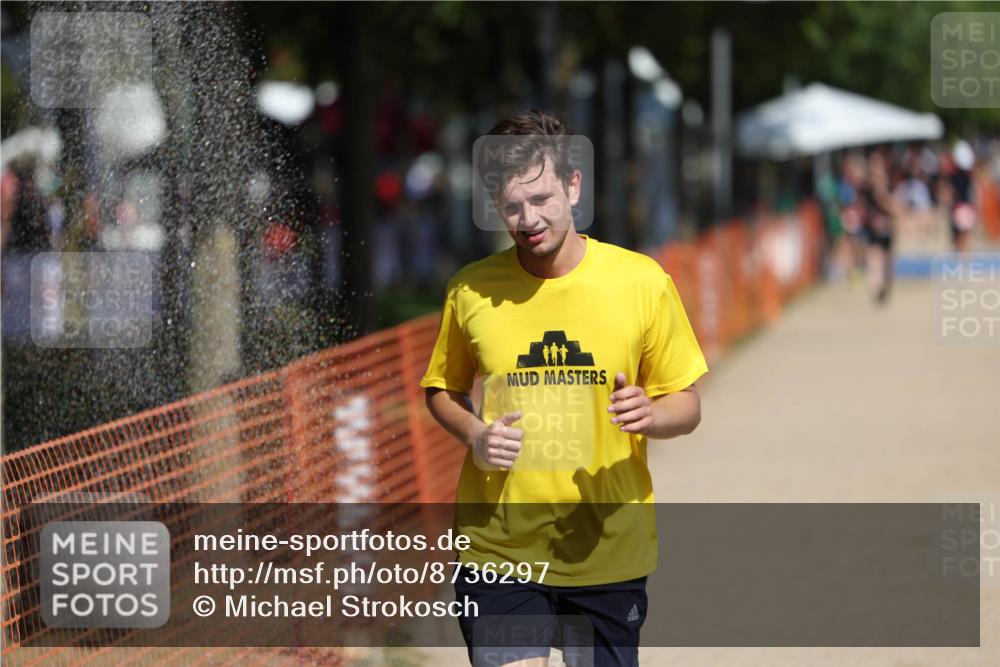 07.09.2025 - 19. Norderstedt Triathlon Michael Strokosch http://msf.ph/oto/8736297 07.09.2025 12:23:24 Laufen 148, 228 meine-sportfotos.de
