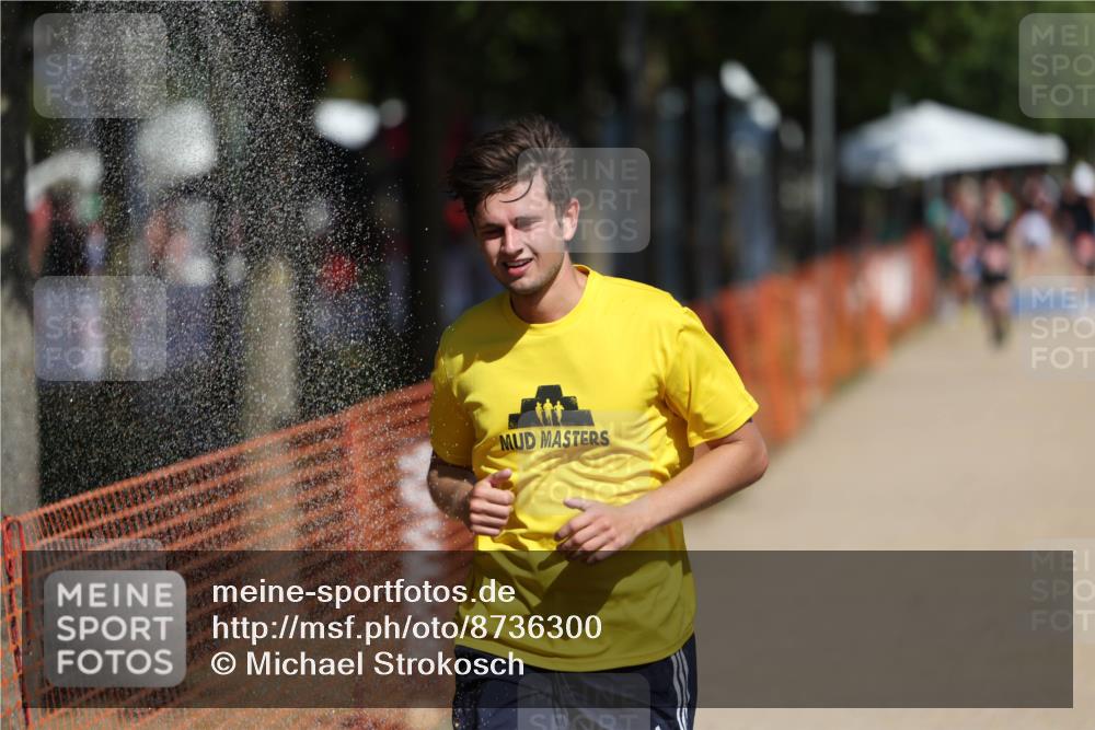 07.09.2025 - 19. Norderstedt Triathlon Michael Strokosch http://msf.ph/oto/8736300 07.09.2025 12:23:24 Laufen 148, 228 meine-sportfotos.de