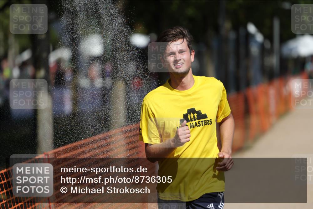 07.09.2025 - 19. Norderstedt Triathlon Michael Strokosch http://msf.ph/oto/8736305 07.09.2025 12:23:25 Laufen 148, 228 meine-sportfotos.de