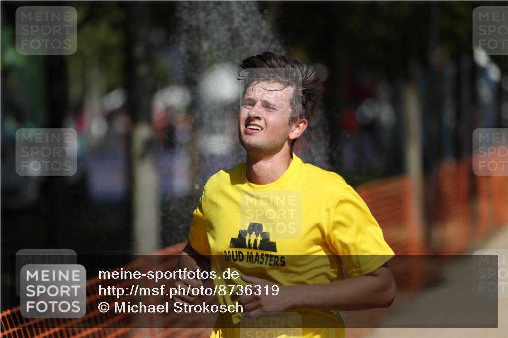 07.09.2025 - 19. Norderstedt Triathlon Michael Strokosch http://msf.ph/oto/8736319 07.09.2025 12:23:25 Laufen 148, 228 meine-sportfotos.de