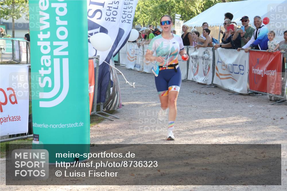 07.09.2025 - 19. Norderstedt Triathlon Luisa Fischer http://msf.ph/oto/8736323 07.09.2025 16:41:04 Ziel 407, 1054 meine-sportfotos.de