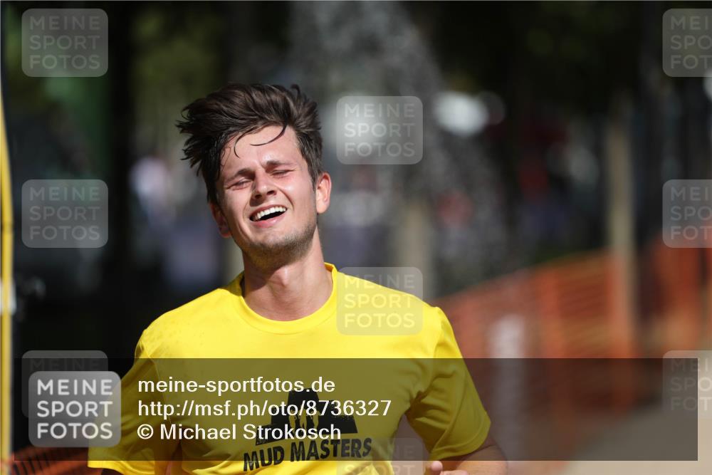 07.09.2025 - 19. Norderstedt Triathlon Michael Strokosch http://msf.ph/oto/8736327 07.09.2025 12:23:26 Laufen 228 meine-sportfotos.de