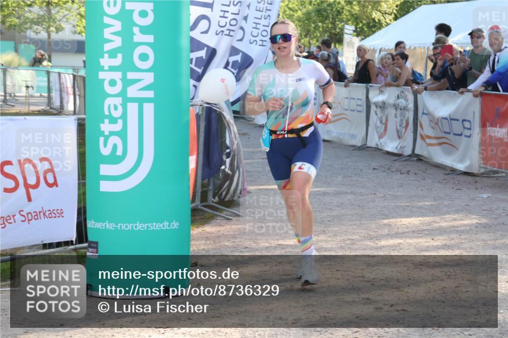 07.09.2025 - 19. Norderstedt Triathlon Luisa Fischer http://msf.ph/oto/8736329 07.09.2025 16:41:04 Ziel 407, 1054 meine-sportfotos.de